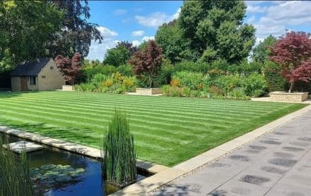 landscape gardener Woking