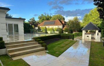 garden entertaining areas